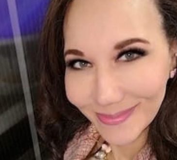 Lori Pinson Biography: Career, Education, Awards, Personal Life and Facts